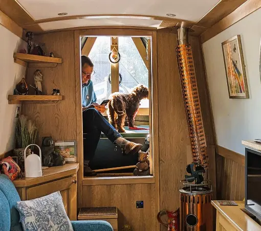 A photo of the inside of a narrowboat