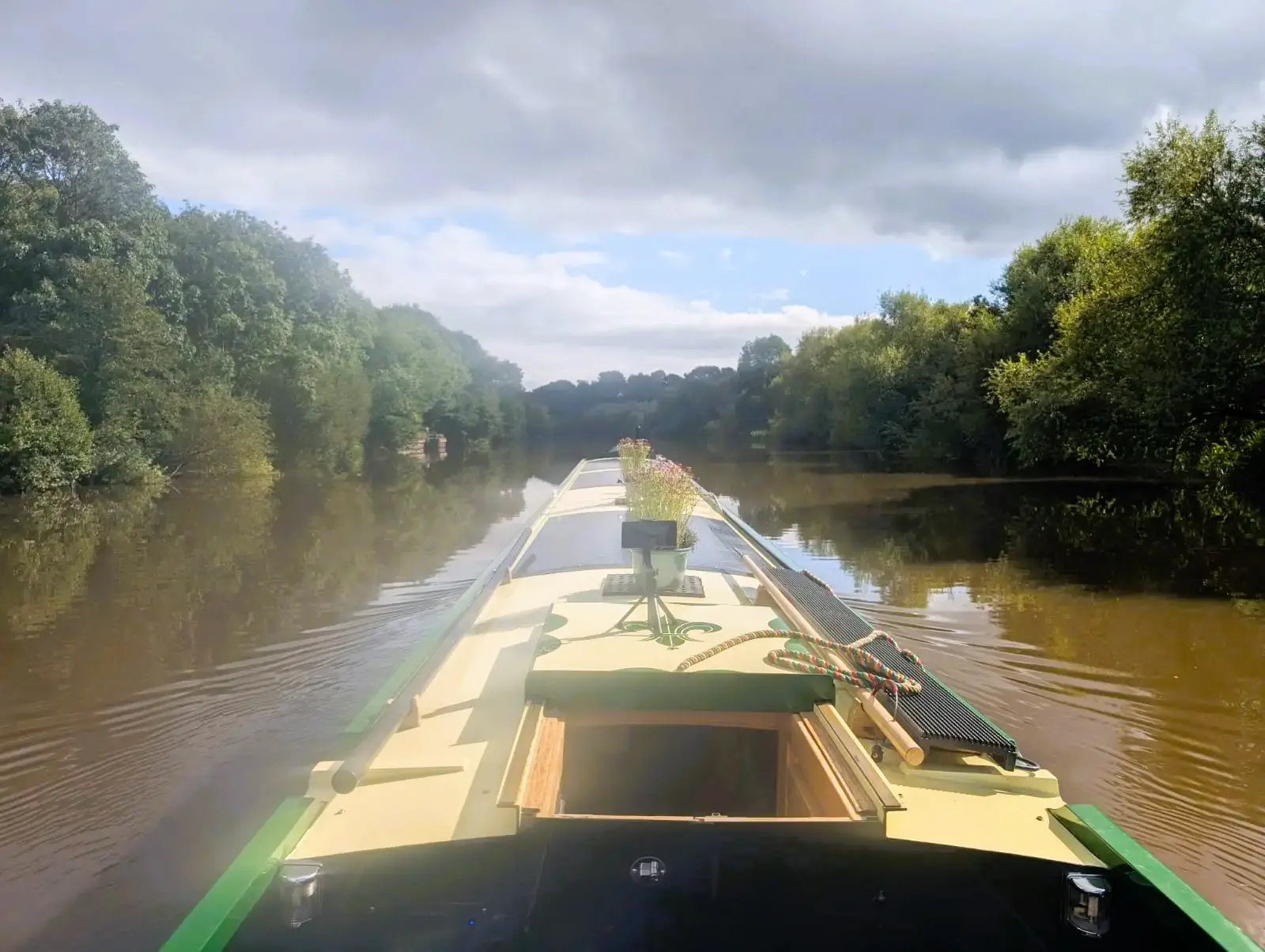A photo of the River Severn