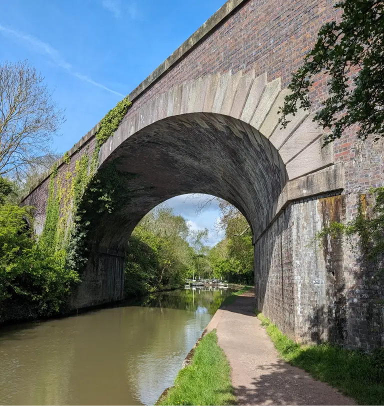 A photo of a bridge on the Grand Union Canal