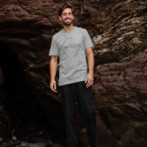 A photo of a man wearing a grey t-shirt